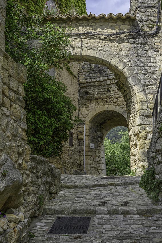 Crestet, Provence, France, Marcus Travel Journal | photo: Glenn Marcus, mytravellinglens.com