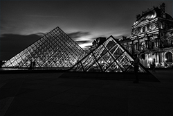 DSC_2037-850-Louvre-BW