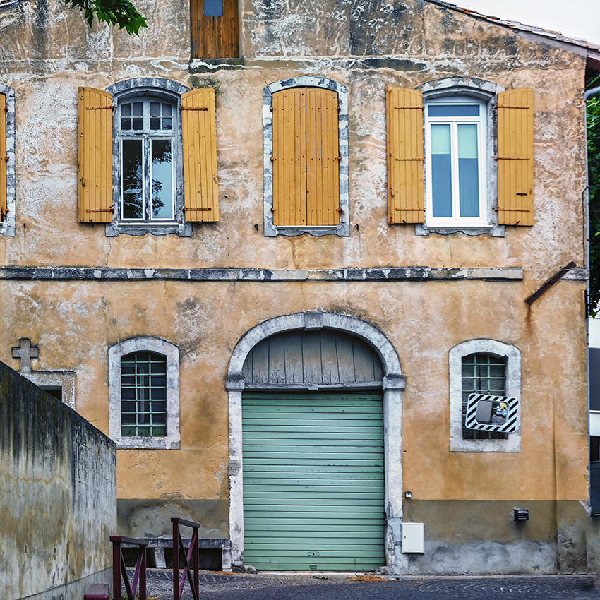Chateauneuve-de-Gadagne - mytravellinglens.com