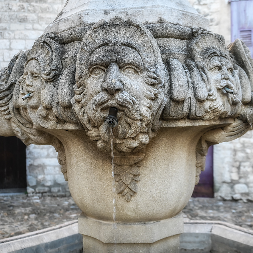 Fountain in Pernes-les-Fontains