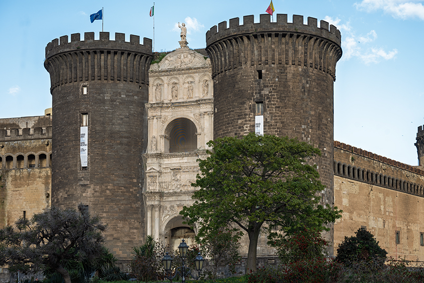 DSC_5492-850-napoli-castelnuovo.jpg